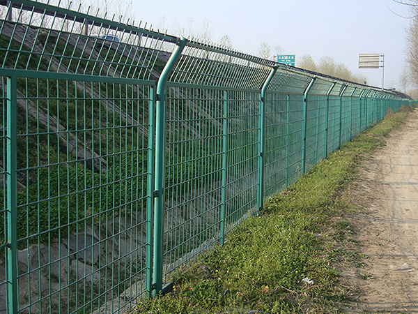 框架公路护栏网03